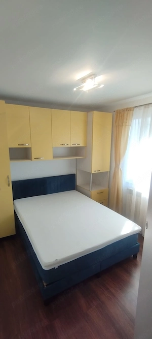 Închiriez apartament cu 2 camere - imagine 4