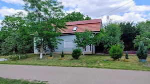 Casa de vanzare