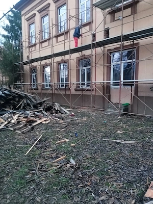 Executăm lucrări de construcții 