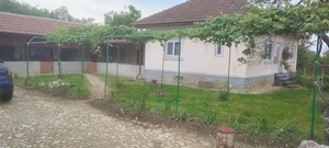 6700m  teren intravilan+casa locuibila din caramida cu toate utilitatile  - imagine 5