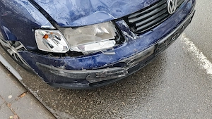Dezmembrez passat b5