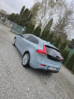 Volvo V40  - imagine 8
