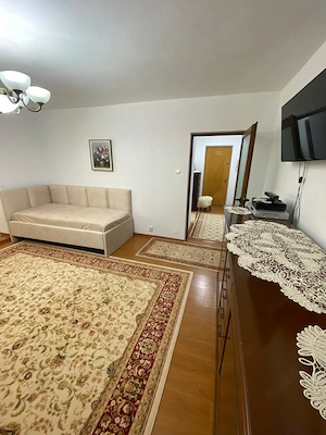 Apartament cu 3 camere, et. 1, D - imagine 2