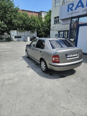 skoda fabia  - imagine 5