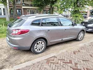 Renault Megane 1.5 dci 2015 - imagine 5