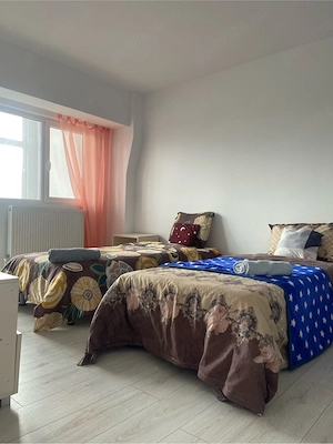 Oferim cazare pentru muncitori în zona industrială, ideală pentru echipe.