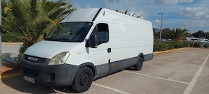VÂND sau SCHIMB Iveco daily 