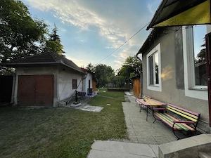 Vând Casă Ultracentrală în Orașul Brad   1.246 mp - imagine 2