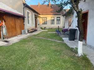 Vând Casă Ultracentrală în Orașul Brad   1.246 mp - imagine 3