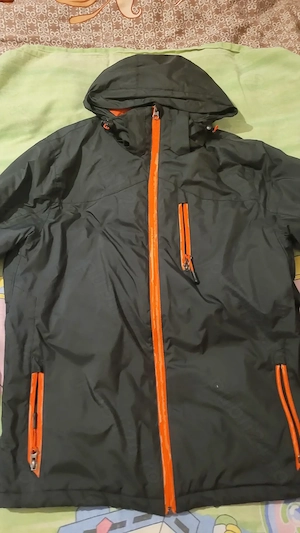 Costum schi marca Crivit