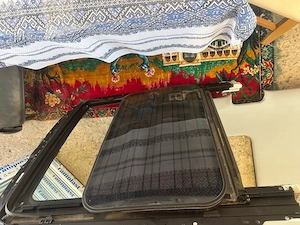 Motor Bmp, trapa fotovoltaica, kit pornire, coloana volan, carlig si instalatie, passat b6 2007 - imagine 3