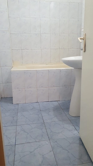 1 camera Circumvalatiunii 60000 euro 