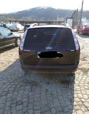 Vând Ford focus  1.6 tdci 2009 245mii km - imagine 5