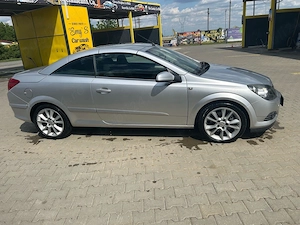 Opel Astra Twintop cabrio