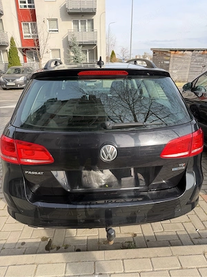 VW Passat 1.6 BlueMotion  - imagine 4