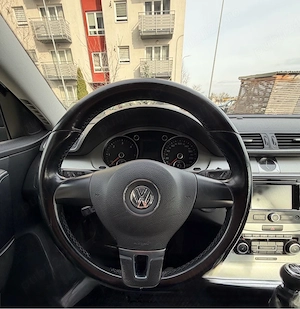 VW Passat 1.6 BlueMotion  - imagine 6