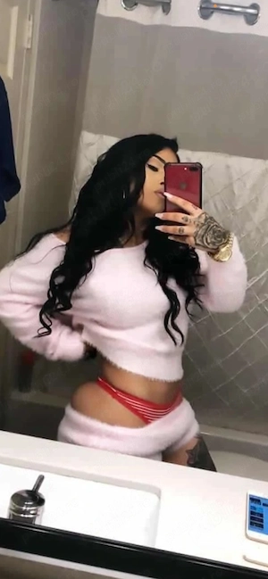 monica dominare soft tranxesuala  