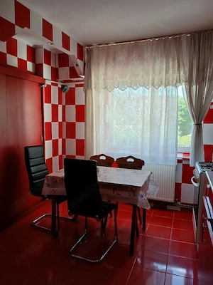 vand schimb apartament 3 camere la depou - imagine 5