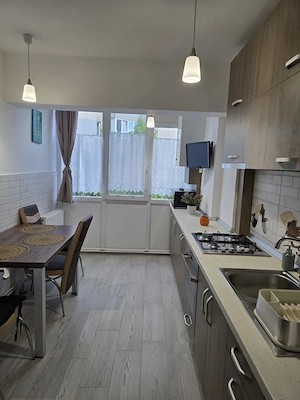 Apartament 2 camere de închiriat 