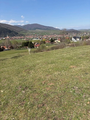 Vând teren Gura Râului