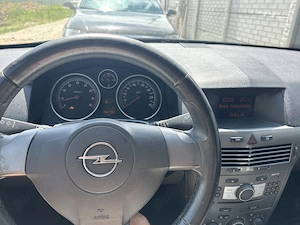 Astra H AUTOMAT 1.4 benzina - imagine 5