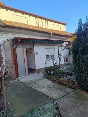 Proprietar vând apartament cu 3 camere 