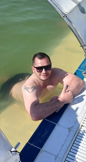 Companie intimă