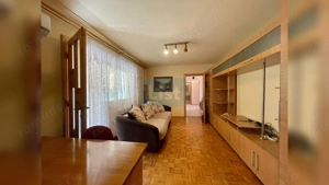  Apartament de vânzare – 3 camere, etaj 1, Micro III  - imagine 11