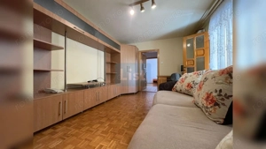  Apartament de vânzare – 3 camere, etaj 1, Micro III  - imagine 13