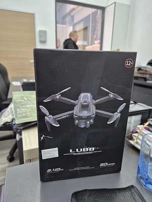 drona lu88 hd 2 baterii noua