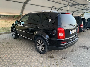 Ssangyong Rexton W Classy 2.0 e-xdi - imagine 2