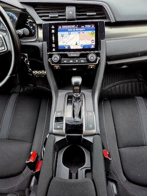 Honda Civic X - imagine 10