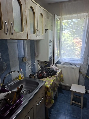 vand apartament 2 camere cofort 2 sporit dec zona micro 5