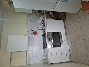 vand casa 3 camere din caramuda
