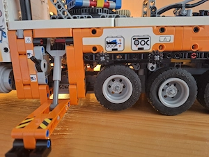 LEGO tehnic 42128 Heavy Duty Tow Truck