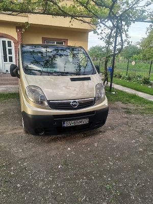 Opel vivaro8+1