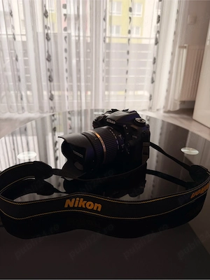 Vand DSLR Nikon D7500 cu accesorii