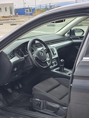 Vand Volkswagen Passat 2.0 TDI 150 CP - imagine 6