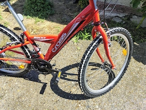 Bicicleta Cross Rocky 24"