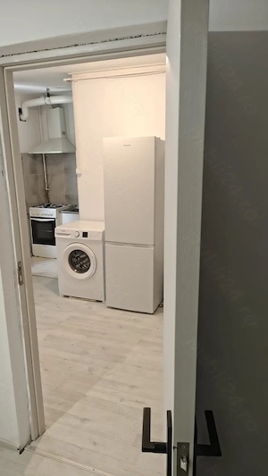 Apartament 2 camere cf 3 la complex Baicului  - imagine 4