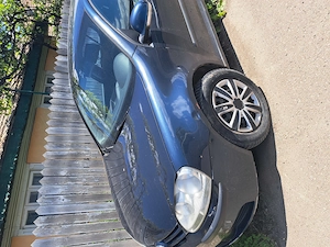 Vând volkswagen golf