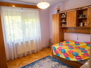  De vânzare: Apartament 3 camere decomandat + Balcon mare + Garaj + Beci | Parter | Pachet Complet - imagine 4