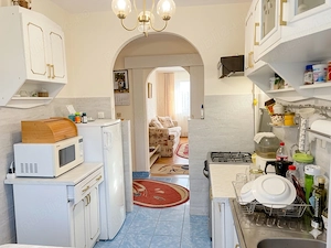  De vânzare: Apartament 3 camere decomandat + Balcon mare + Garaj + Beci | Parter | Pachet Complet - imagine 5