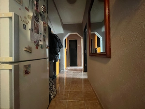 Vând apartament cu 4 camere - imagine 7