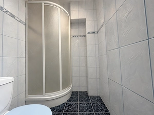 Vând apartament cu 4 camere - imagine 4