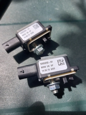 Senzor impact OE Bmw X1 F48 - imagine 3