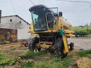 Vând combina New Holland TC57 
