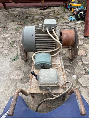 motor trifazic 5,5kw cu 20m cablu cu 5 fire 