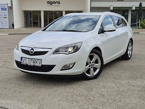 Opel Astra J 2011 1.7 CDTI 110 CP euro 5