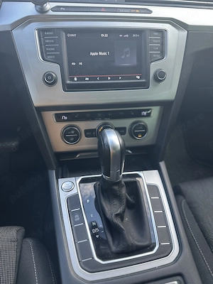 VW Passat B8, Motor 2.0 TDI, Automat, An 2015, Inmatriculat - imagine 5